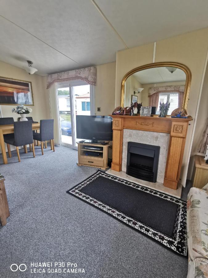 Готель Oor Wee Hoose Leswalt Екстер'єр фото